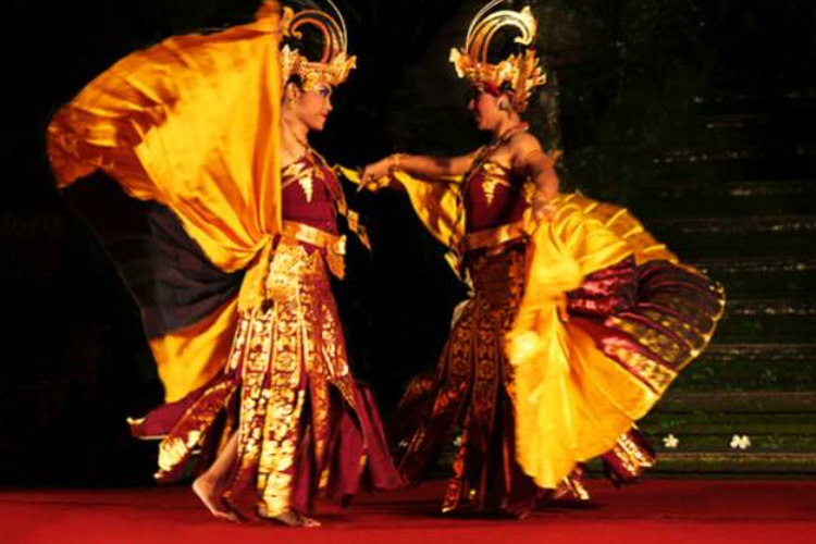 Tari Cendrawasih berasal dari Bali