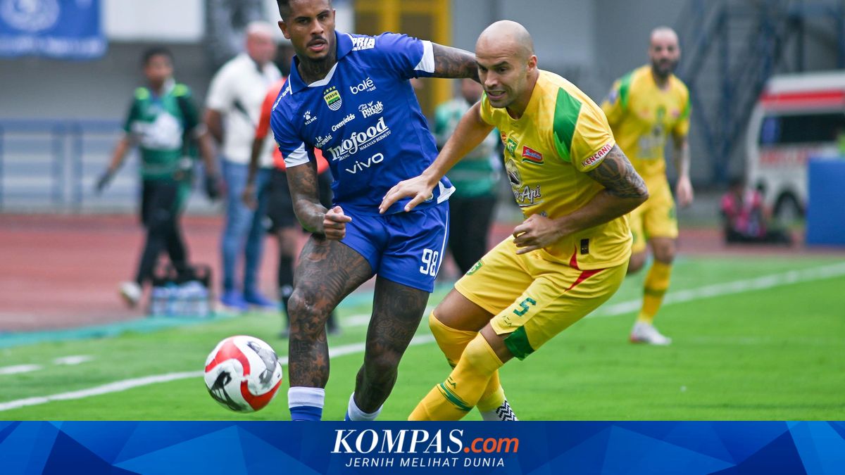 Respons Bojan Hodak Melihat Masa-masa Sulit Ramon Tanque di Persib