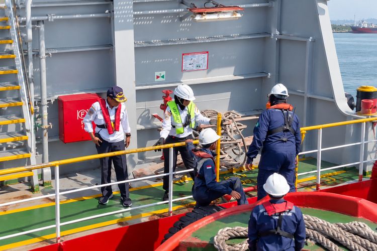 Kisah Srikandi Maritim, Berjuang di Laut demi Menjaga Urat Nadi Logistik Nasional