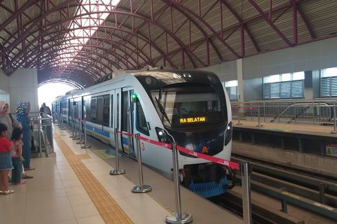 KIA Bolehkan Penumpang LRT Sumsel Berbuka Puasa, Hanya 