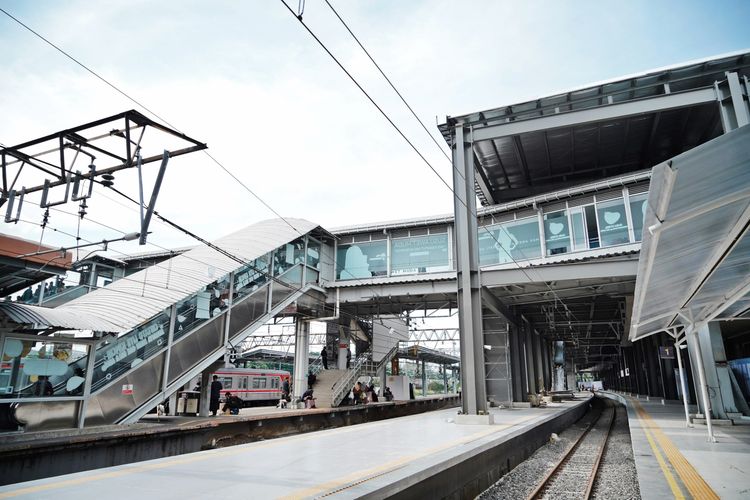 Bangunan Baru Stasiun Tanah Abang Resmi Beroperasi, Simak Penyesuaian Alur Penumpang Commuter Line