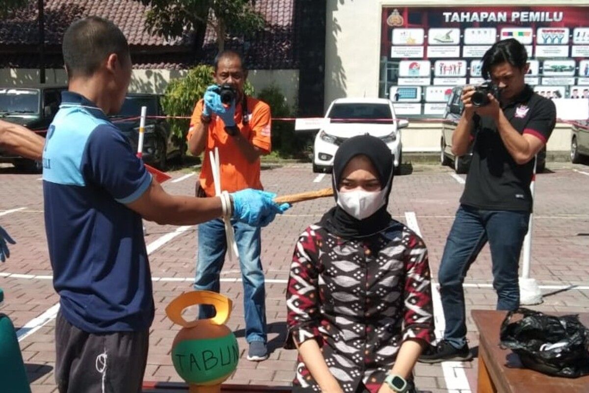 Rekonstruksi Kasus Pembunuhan Berencana Penjual Bubur di Boyolali, Tersangka Peragakan 45 Adegan