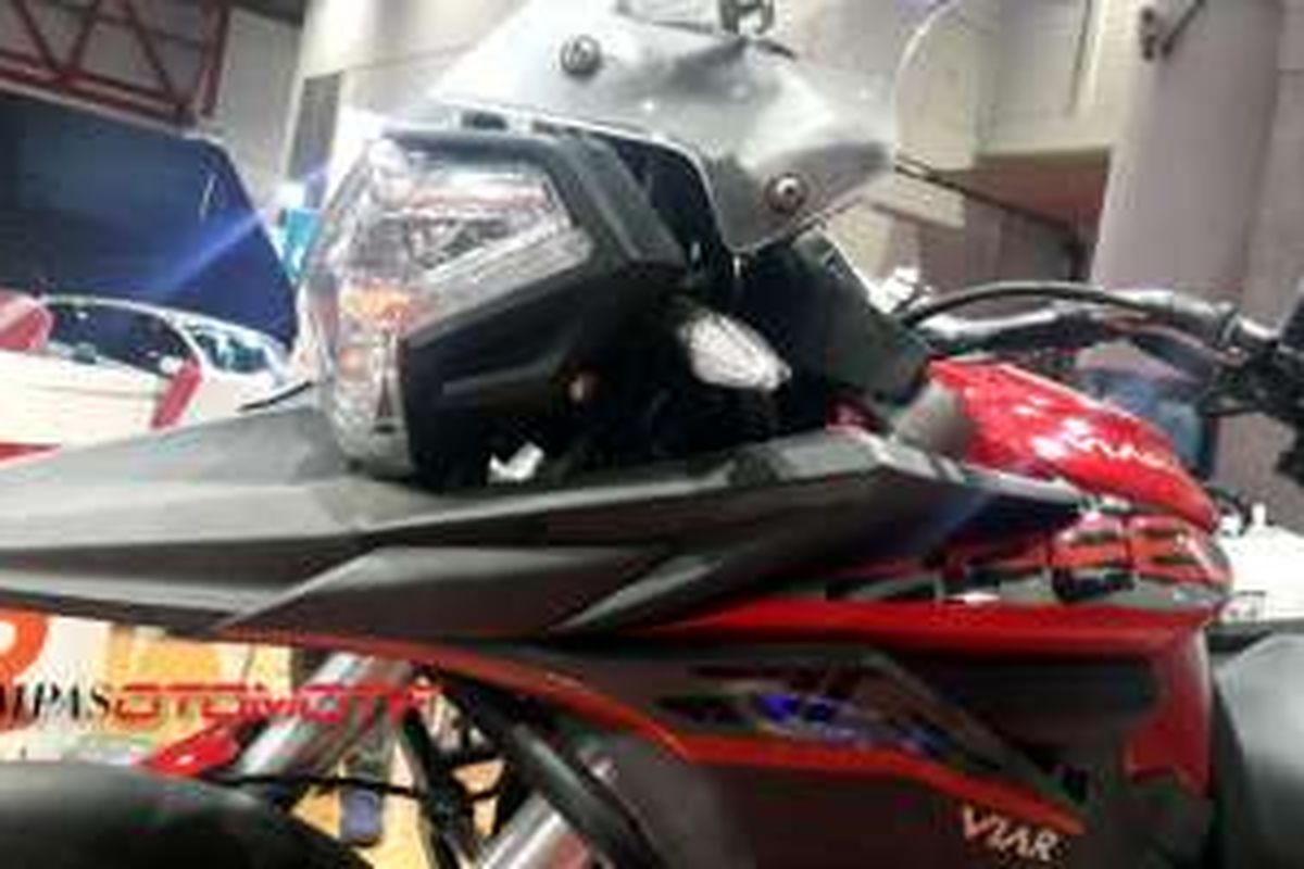 Viar sedang menguji sepeda motor jenis adventure untuk dijual dengan harga yang terjangkau.