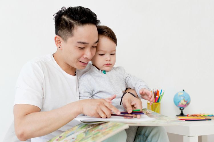 Apa yang dimaksud dengan anak CIBI? Simak penjelasan psikolog dan hubungannya dengan IQ. 