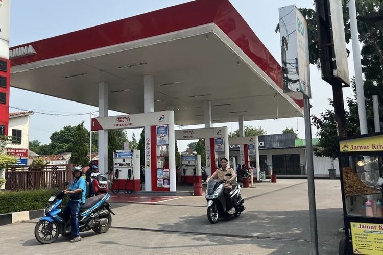 Takut Mesin Rusak, Pengendara Pilih Bertahan Pakai Pertamax meski Harga Naik