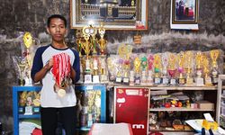 Kisah Anak Penjual Es yang Diterima di ITB jalur SNBP, Rumahnya Penuh Piala namun Tak Tersentuh Beasiswa Pemda