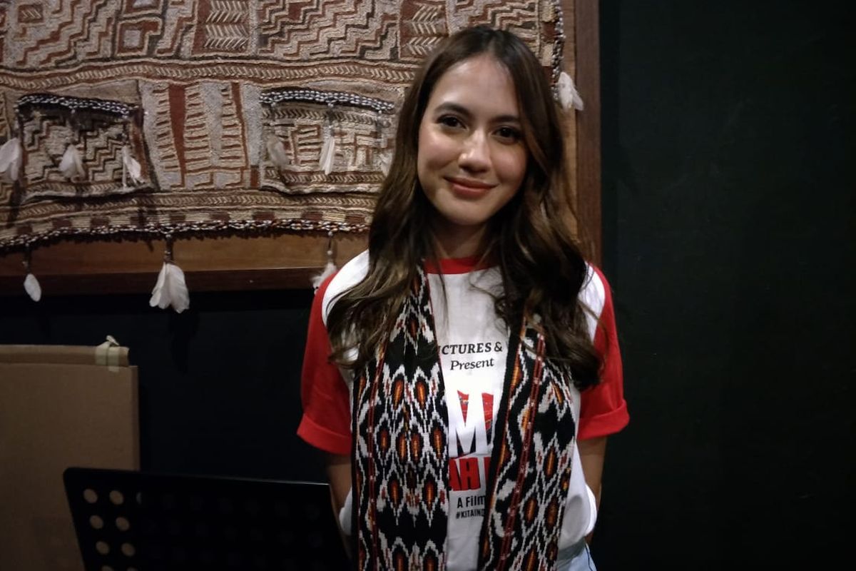 Pevita Pearce dalam jumpa pers peluncuran poster dan trailer film Rumah Merah Putih di kawasan Kemang, Jakarta Selatan, Senin (20/5/2019).