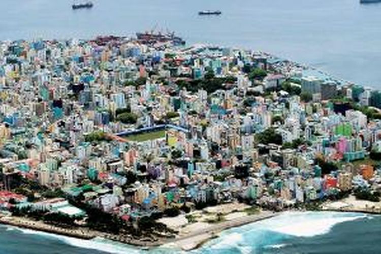 Kota Male, ibukota Maladewa, dilihat dari udara.