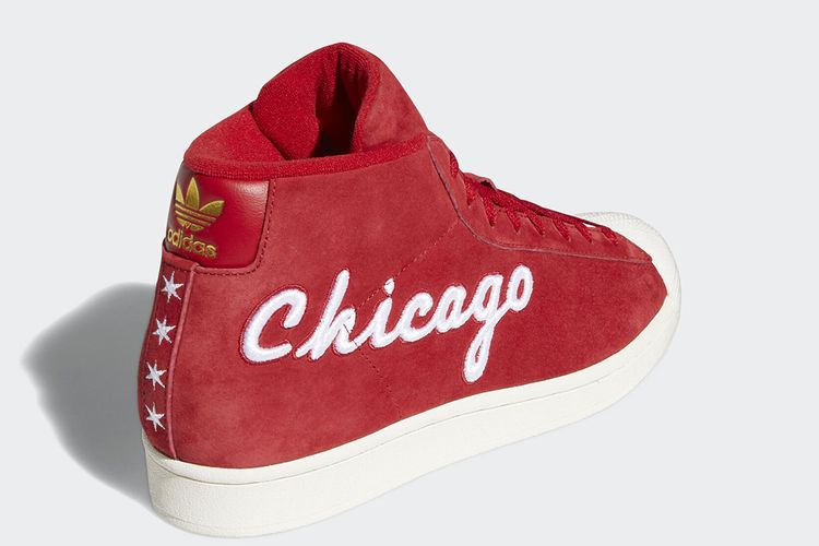 Pro Model u0026quot;Chicagou0026quot;, Sneaker u0026quot;Vintageu0026quot; Baru dari Adidas