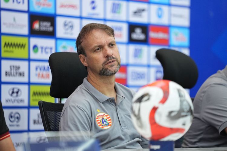 Pelatih Persija Jakarta, Mauricio Souza, menegaskan bahwa fokus utama timnya adalah meraih kemenangan dalam laga pembuka Super League 2025-2026 melawan Persita Tangerang.