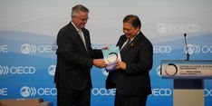 Kunjungan Kerja ke Prancis dan Belgia, Menko Airlangga Kawal Aksesi OECD dan Ratifikasi I-EU CEPA