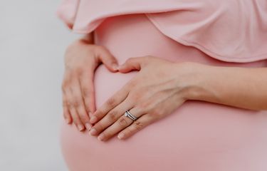 ilustrasi risiko hipotensi kehamilan pada bayi yang perlu diwaspadai.
