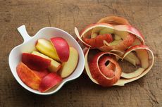 Makan Apel dengan Kulitnya atau Dikupas, Mana yang Lebih Baik?