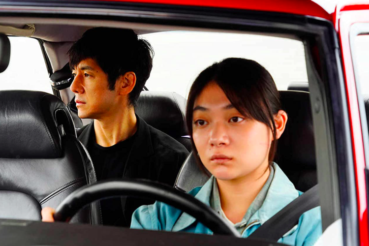 Hidetoshi Nishijima dan Tôko Miura di Drive My Car (2021)