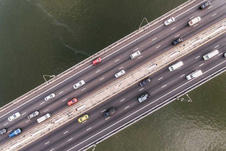 Ilustrasi Jembatan Huajiang Grand Canyon di Guizhou, China, jembatan tertinggi di dunia.