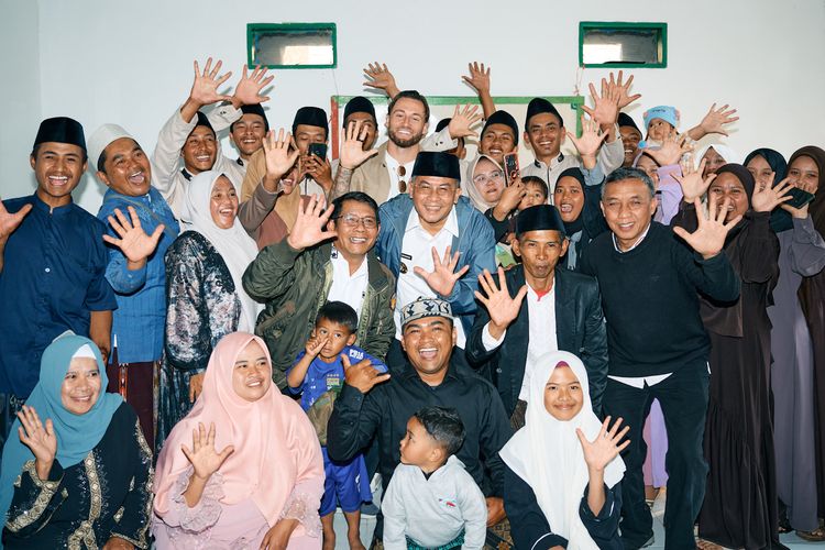 Marc Klok Salurkan Kepedulian, Bangun Ulang Pesantren yang Sempat Terbakar