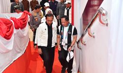 Mendagri Tito Dampingi Presiden Jokowi Buka Peparnas XVII 2024