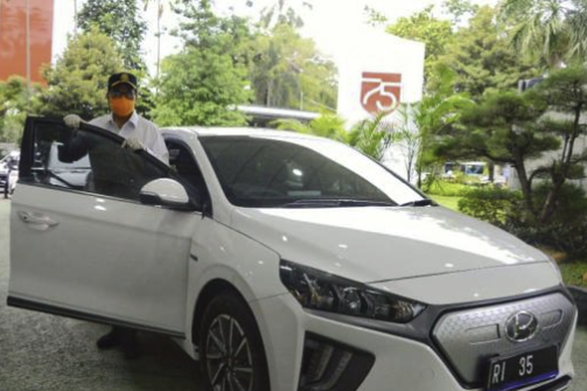 Hyundai Ioniq EV Dinas Menhub