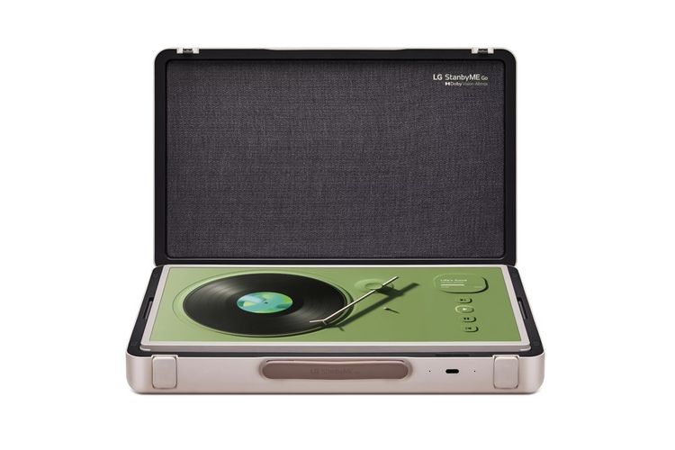 Ilustrasi LG StandbyMe Go disulap jadi turntable.