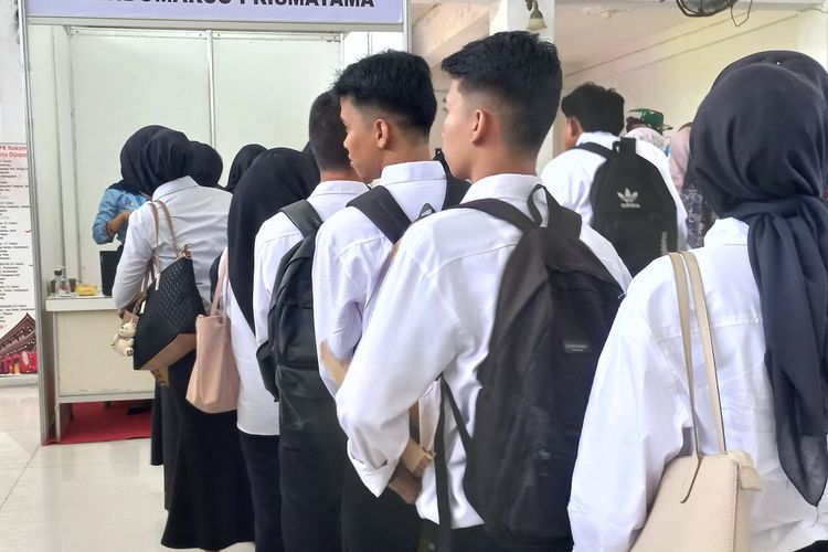 Kisah Ayah 5 Anak Berburu Kerja di Job Fair Pematangsiantar, Sempat Putus Asa karena Batas Usia