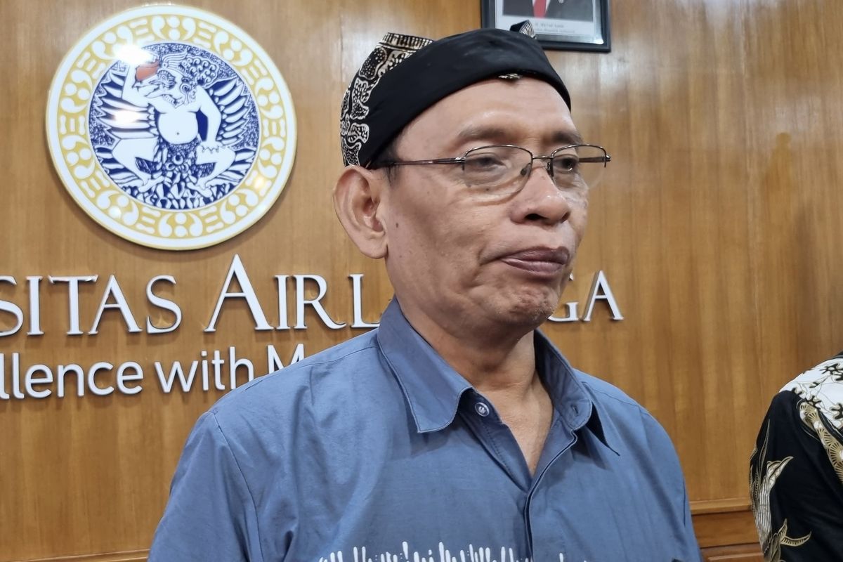 Rektor Unair, Prof. Mohammad Nasih, di Surabaya, Jumat (4/10/2024).