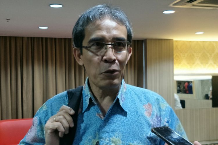 Pendiri sekaligus penasehat Constitutional and Electoral Reform Center (Correct), Hadar Nafis Gumay ketika ditemui di D Hotel, Jakarta, Selasa (29/5/2018).
