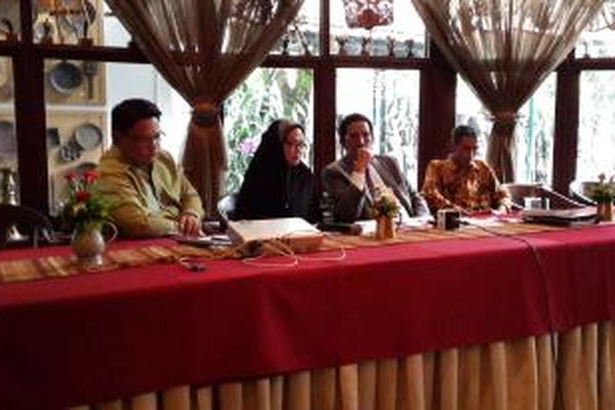 Konferensi pers Tim Pemulihan Temuan Fakta Hayriantira di Cikini, Jakarta Pusat, Kamis (10/9/2015).