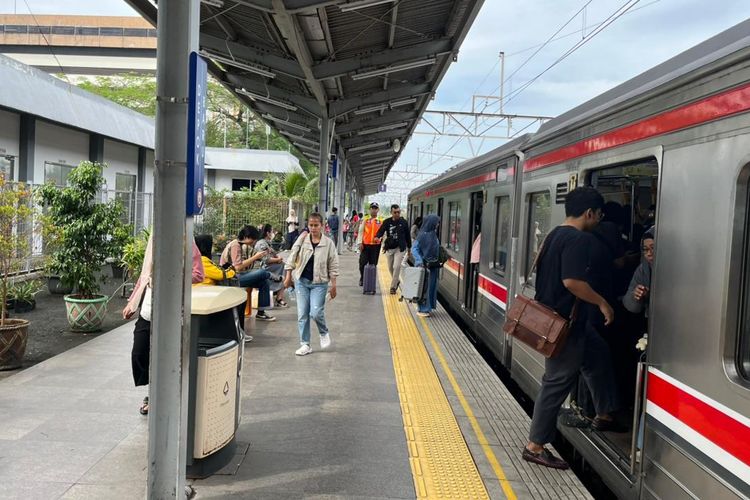Commuter Line Bogor Kembali Normal Setelah 21 Perjalanan Sempat Terlambat