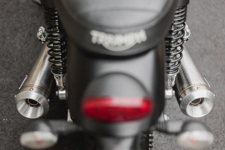 Knalpot aftermarket THRV dari Thrive Motorcycle