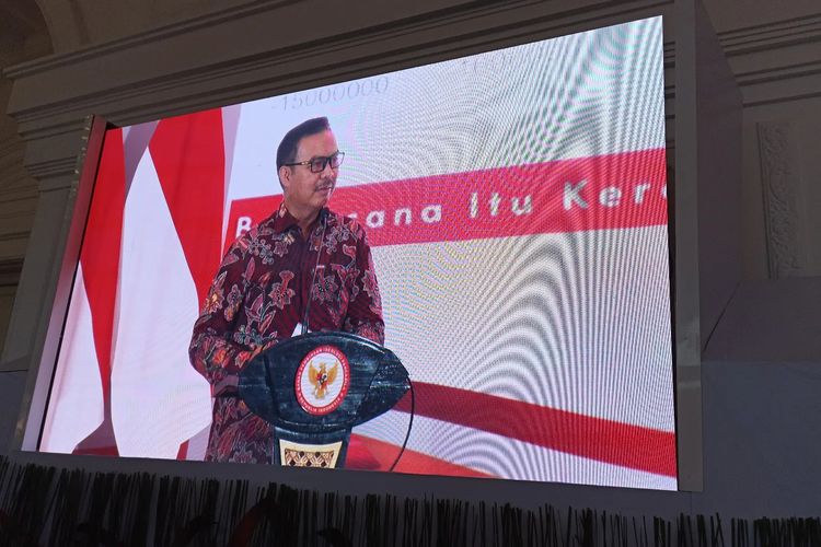 Kepala BKKBN, Hasto Wardoyo saat berbicara mengenai fenomena stunting di Indonesia di The Tribrata, Dharmawangsa, Jakarta Selatan, Kamis (16/2/2023). 