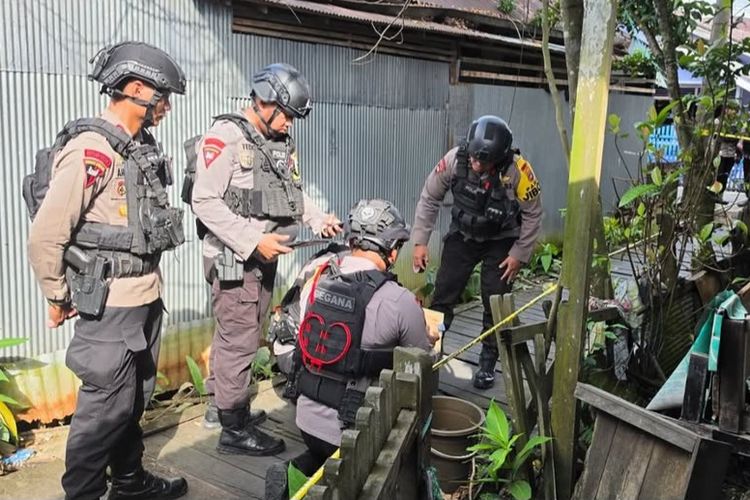 Warga Banjarmasin Temukan Benda Mirip Mortir yang Tersimpan Dalam Gudang