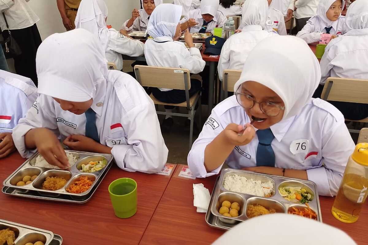 Pelajar kurang mampu di Sumedang sangat terbantu dengan hadirnya Sekolah Rakyat Terintegrasi 4 Sumedang, Jawa Barat, Senin (13/10/2025).