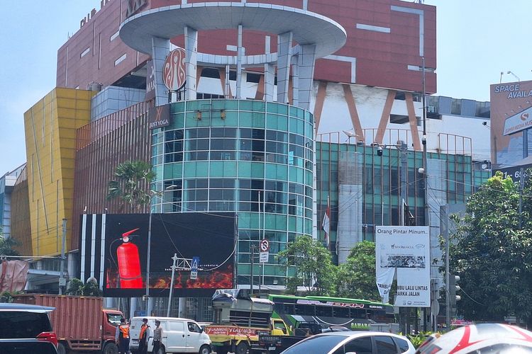 Pluit Junction Mal di Jakarta Utara Tutup