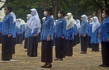 Ilustrasi daftar gaji PNS golongan IV menurut masa kerja.