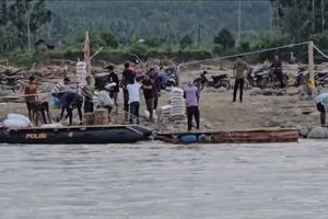 Sebulan Pascabanjir Aceh Utara, Warga: Pak Menteri PU, Kapan Jembatan Kami Dibangun?