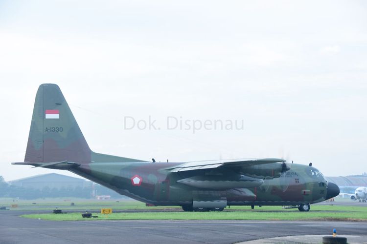Pesawat TNI AU Jenis Hercules C-130 diberangkatkan kirim bantuan untuk korban banjir di Kalimantan Selatan