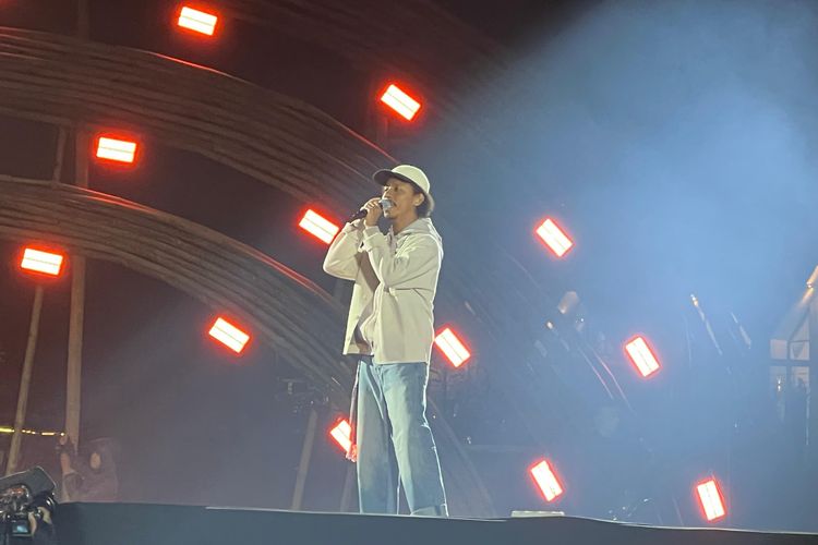 Iqro Milik Raim Laode Cetak Rekor di Spotify, Album Paling Banyak Didengar dalam Sehari