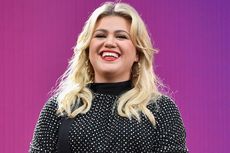 Tak Bayar Komisi, Kelly Clarkson Digugat Perusahaan Ayah Mertua 