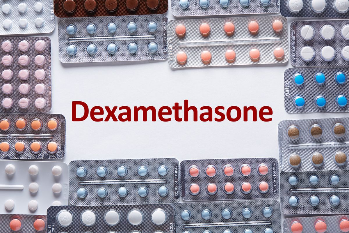 Dexamethasone (deksametason) merupakan obat pertama yang terbukti efektif mengurangi risiko kematian pada pasien Covid-19 dengan kondisi parah.