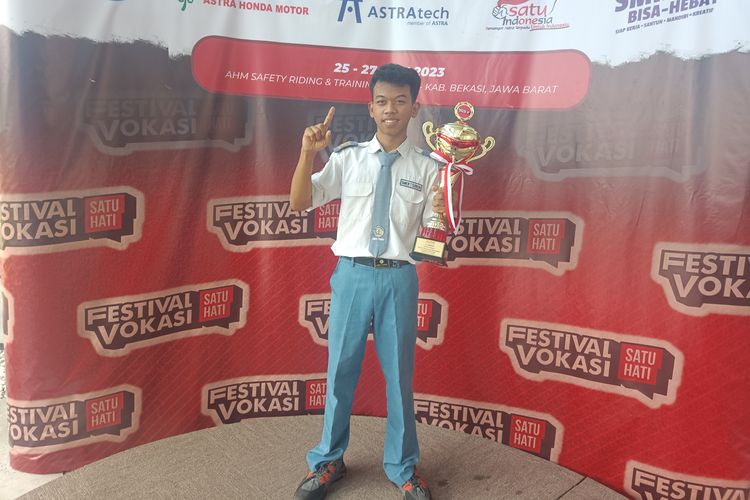 Ahmad Muzammil, pemenang di kategori siswa pada Festival Vokasi Satu Hati 2023 yang diadakan Astra Honda Motor