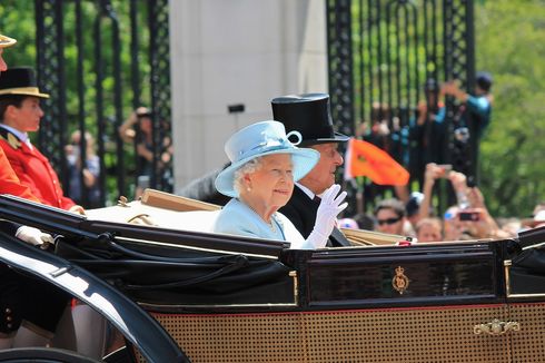 Terungkap, Kado Natal Ratu Elizabeth II untuk Para Anak Buah