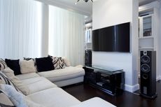 8 Ide Dekorasi Ruang TV Sempit di Rumah agar Nyaman