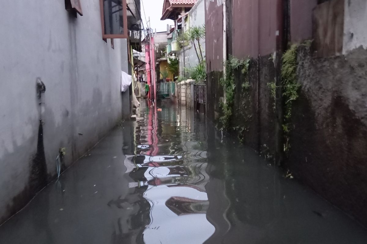 Hujan Mulai Reda, 42 RT di Jakarta Masih Tergenang Banjir