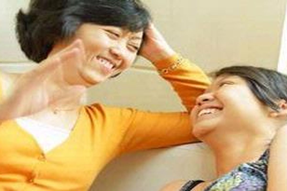 Manfaatkan momen bersama anak remaja untuk mendiskusikan seks.