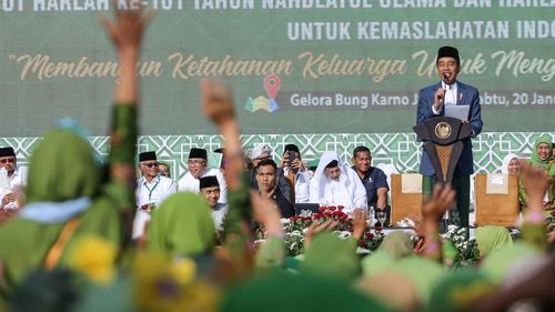 Hadiri Harlah Muslimat NU, Jokowi Berpesan Jangan Saling Hujat karena Beda Pilihan pada Pemilu