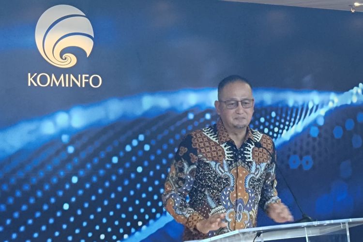 Direktur Jenderal Aplikasi Informatika (Ditjen Aptika) Kementerian Komunikasi dan Informatika (Kominfo) Semuel Pangerapan menyatakan mundur dari jabatannya, Kamis (4/7/2024).