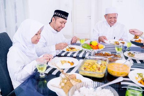 4 Tips Cegah Makan secara Berlebihan Saat Lebaran