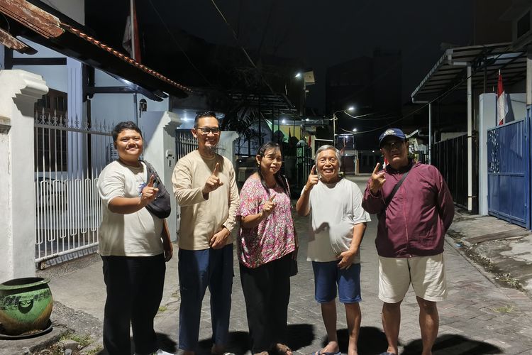 Warga Pucang Sewu Surabaya Larang Kendaraan Parkir di Gang, Jalan Jadi Lega