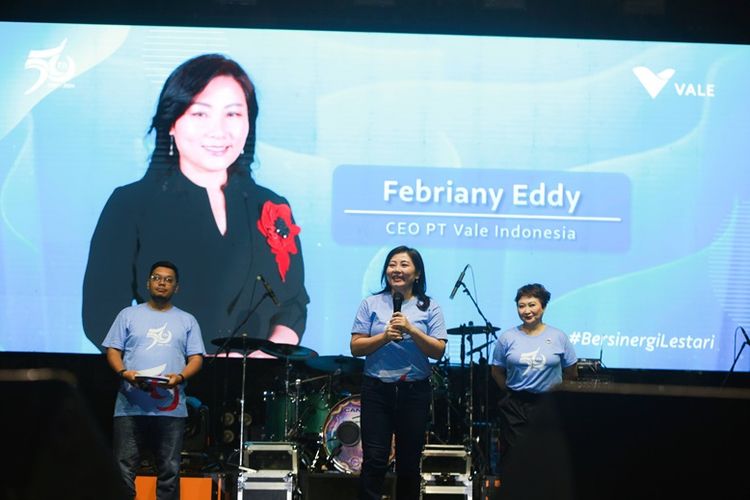 CEO PT Vale Febriany Eddy pada puncak perayaan Hari Ulang Tahun (HUT) Ke 56 di Lapangan Persesos, Sorowako, Sulawesi Selatan, Sabtu (3/7/2024).