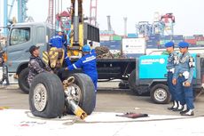 Roda Lion Air JT 610 Tiba di Tanjung Priok 